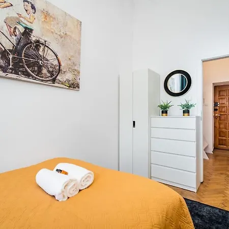 Royal City 40 M2 Apartment Krakau