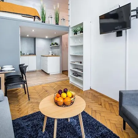 Royal City 40 M2 Krakau